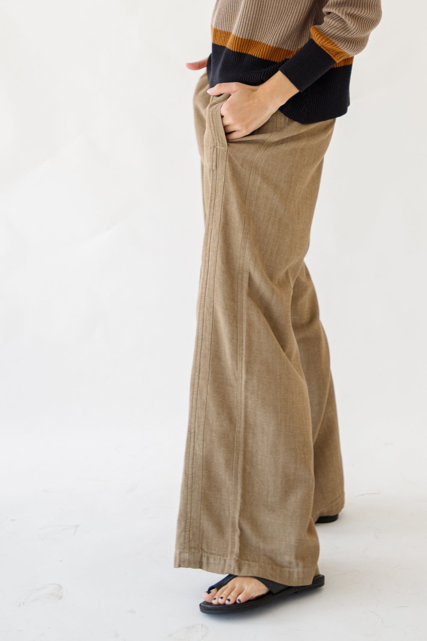 PANTALÓN MOSCU