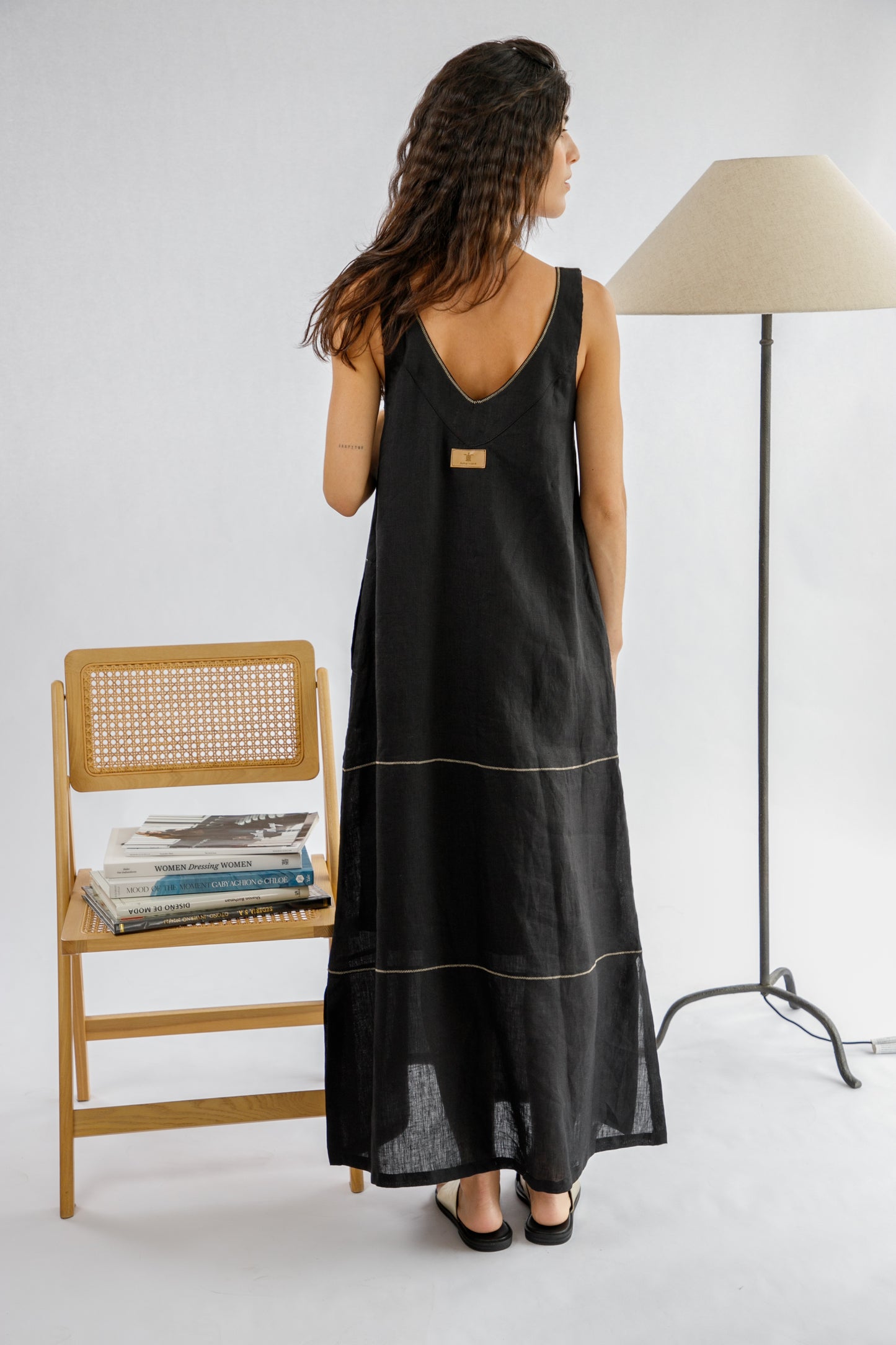 VESTIDO TOSSA NEGRO