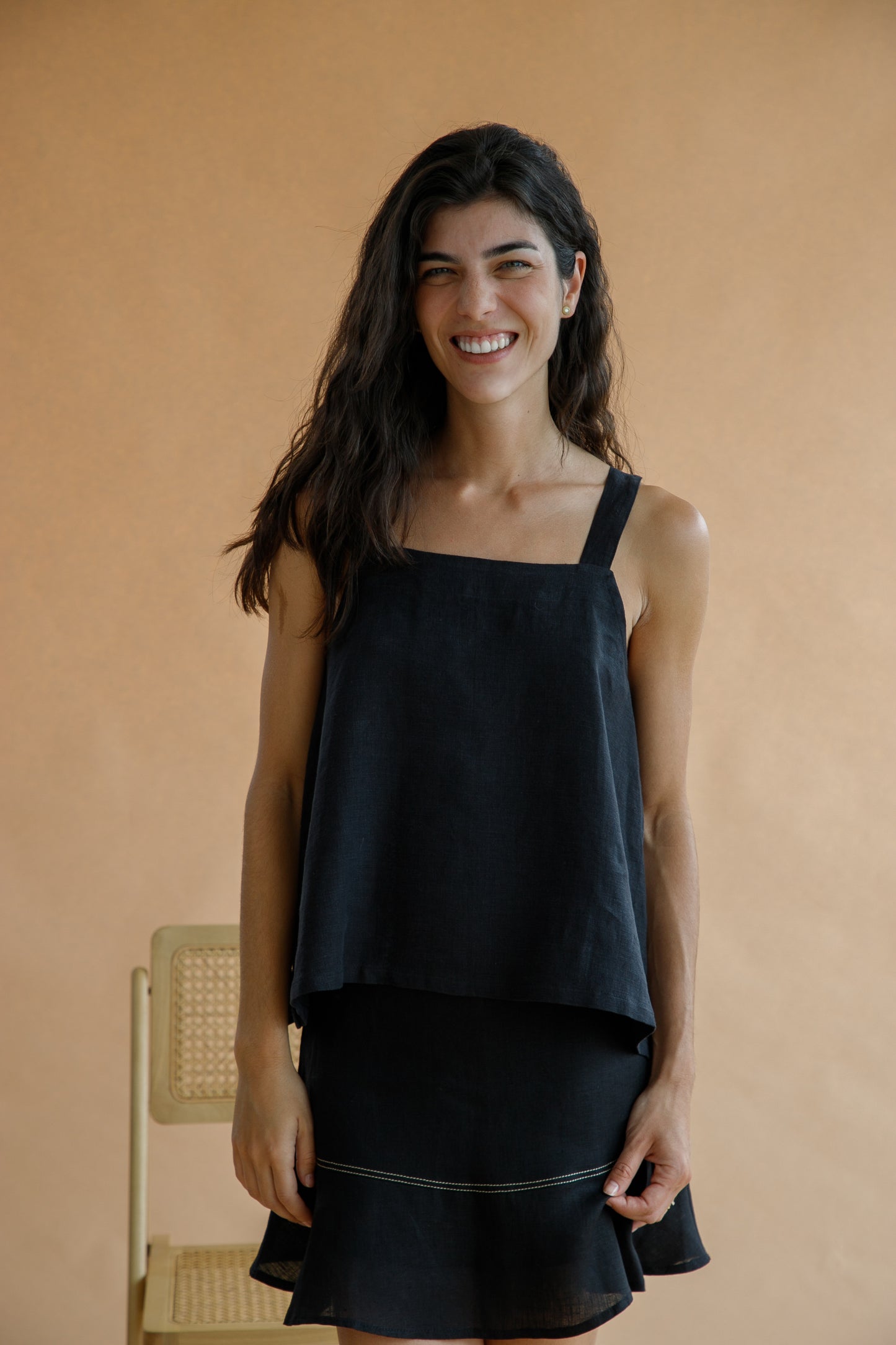 POLLERA DELFI LINO NEGRO