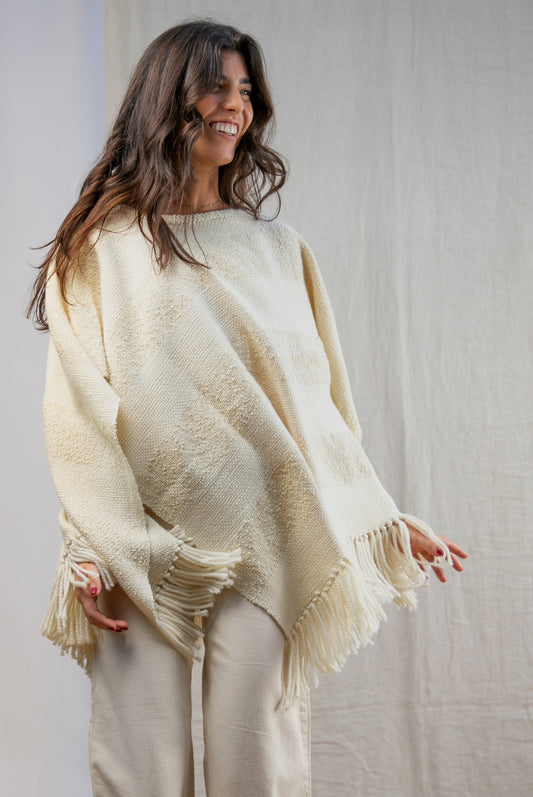 ALICE BEIGE RUANA