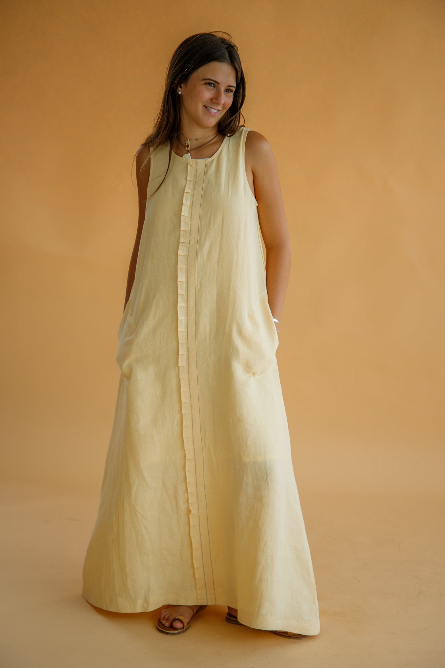 VESTIDO GORRITI AMARILLO